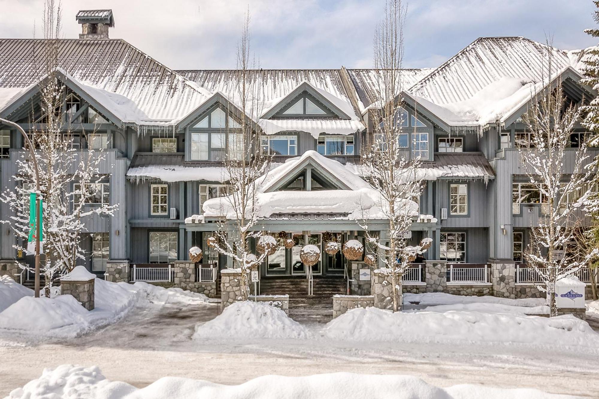 Glacier Lodge 휘슬러 외부 사진